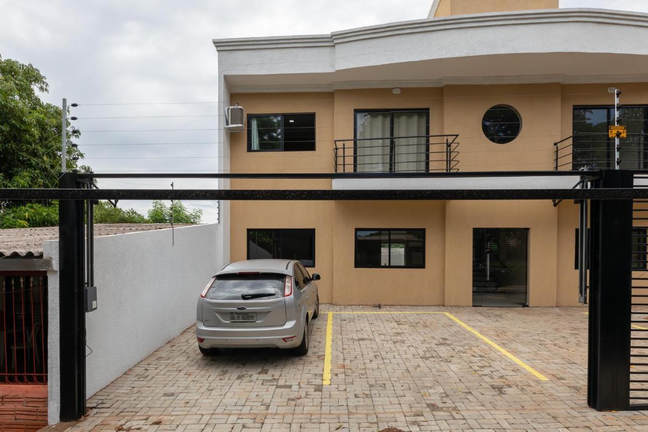 Apartamento Regiao Central De ฟอสดูอีกวาซู ภายนอก รูปภาพ